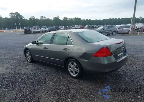 2006 Honda Accord 2.4 Ex из США, поврежденный, VIN 1HGCM56746A060015